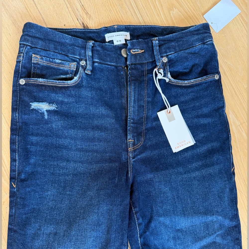 Good American High Rise Crop Blue Jeans, Size 6-12, NWT! - Picture 6 of 9